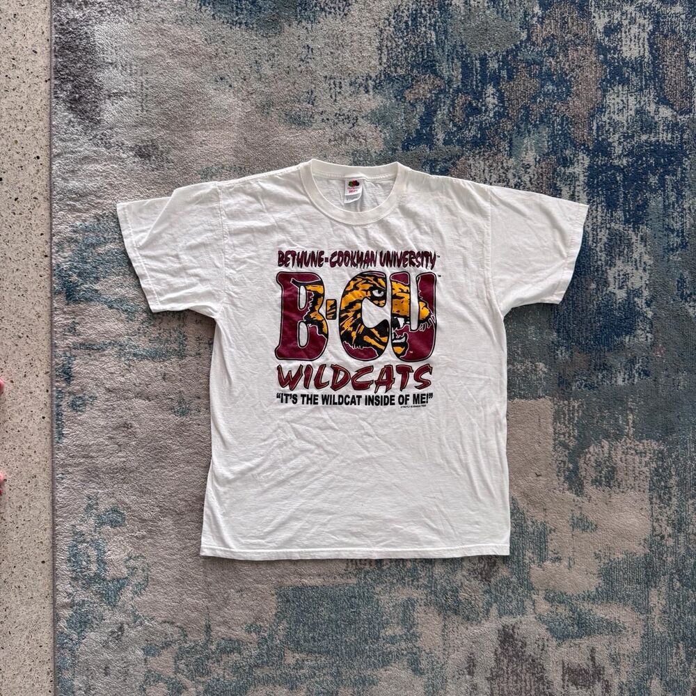 BCU B-CU Wildcats t-shirt with maroon and gold tiger graphic, size L - Picture 5 of 5
